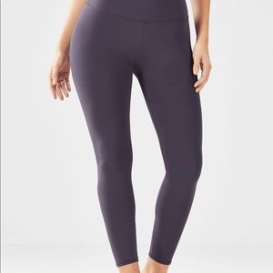Fabletics Powerhold 7/8 Leggings